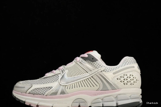 5 Pink Zoom Vomero 520 Pack White FN3695-001 Nike 1204